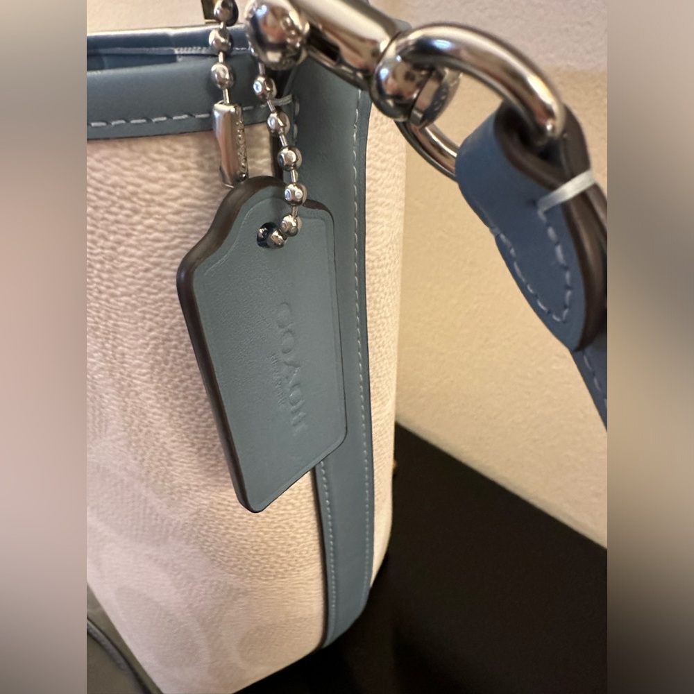Coach City Bucket Bag With Coach Graphic with Matching Coach Wristlet - Picture 5 of 8